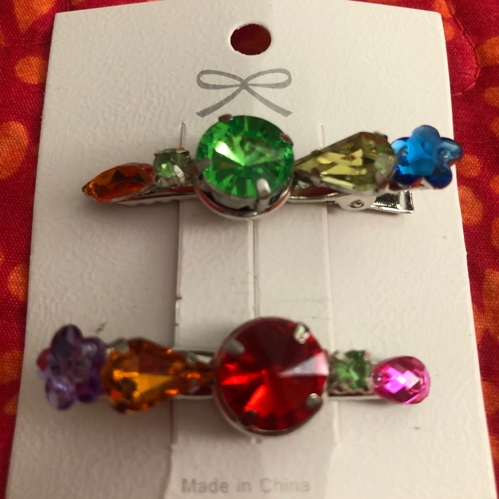 Small Rhinestone Hair Clips - Picture 4 of 4